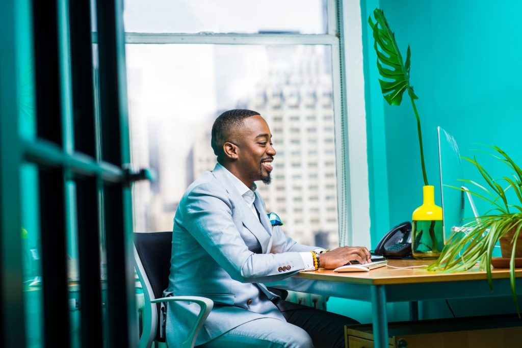 loan-processor-sitting-at-desk