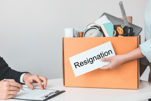 handing-in-resignation